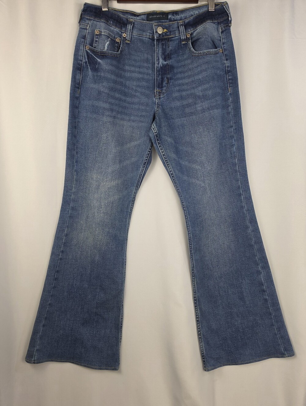 Aéropostale High Rise Flare Jeans Size 12 Medium Wash Stretch Denim